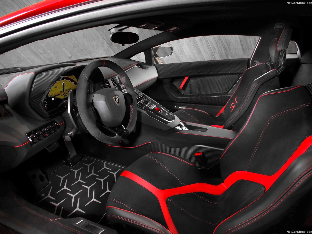 2017 Lamborghini Aventador был замечен на тестировании