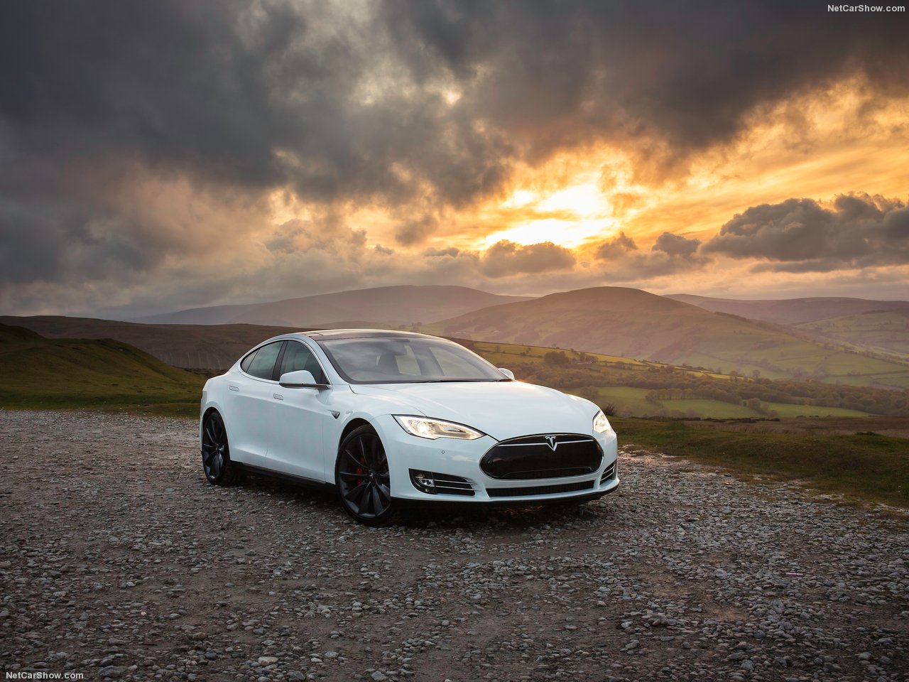 Tesla готовит к запуску новую Model S 75