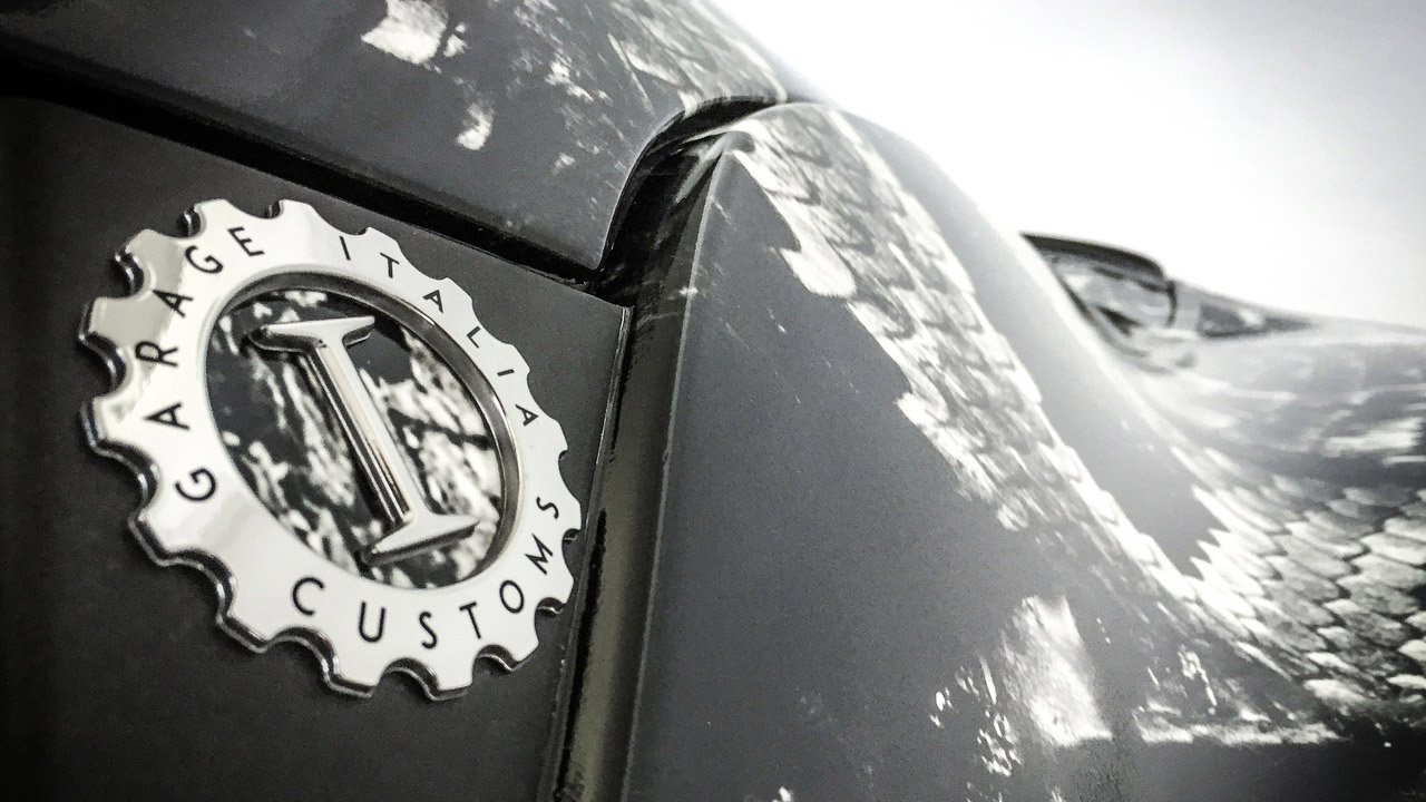 Alfa Romeo представил вдохновленный Adidas 4C