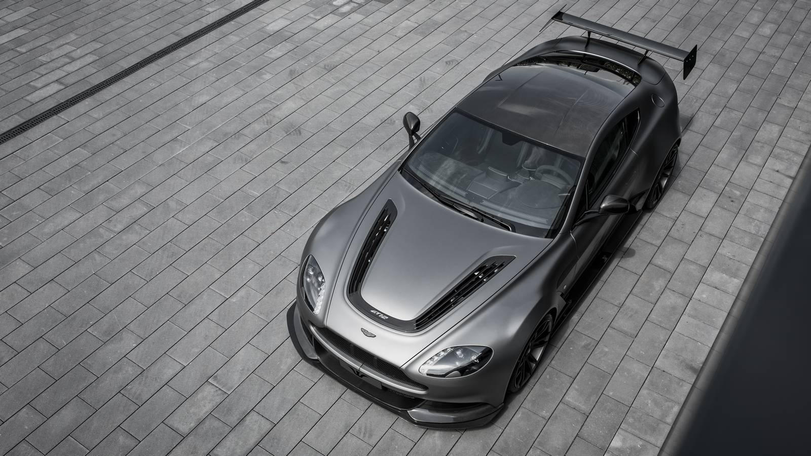 Aston Martin Vantage GT12 от Wheelsandmore