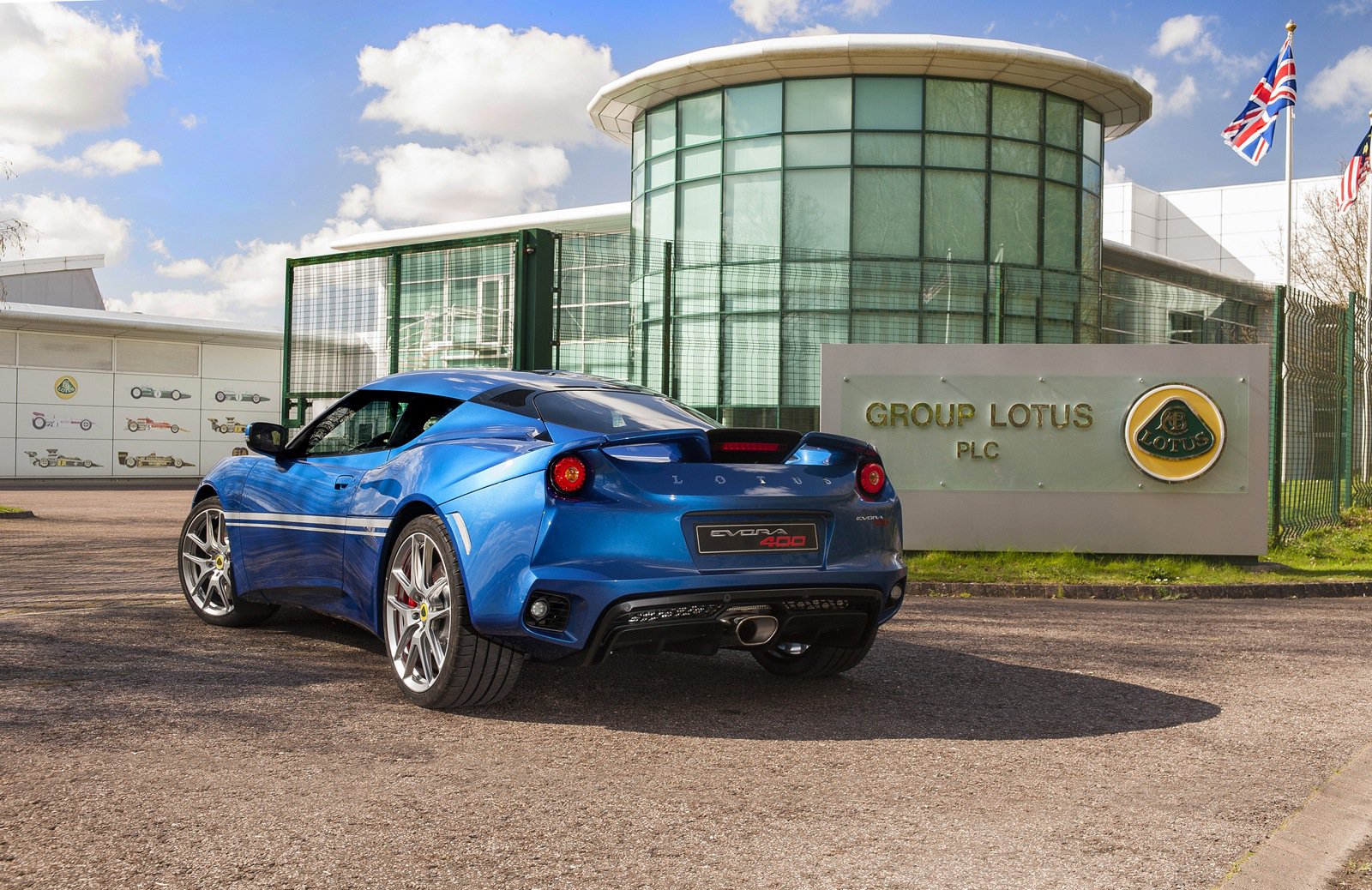 Lotus представил 2016 Evora 400 Hethel Edition