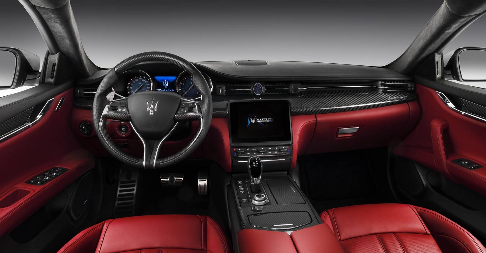 Maserati представил 2017 Quattroporte