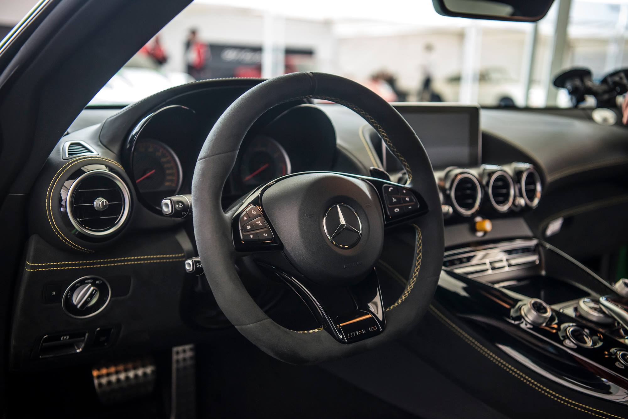 Mercedes-AMG GT R дебютировал в Гудвуде