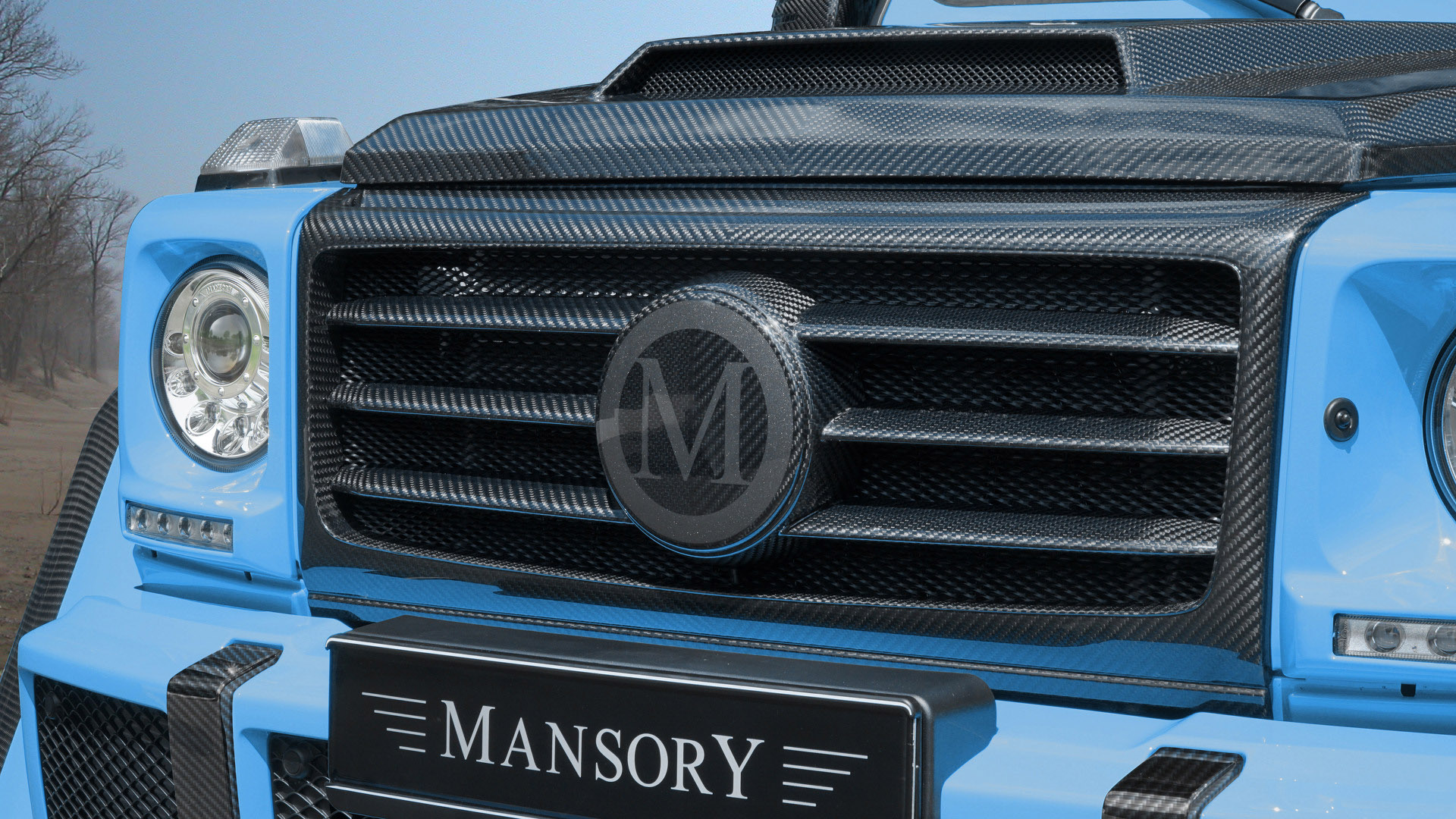 Mansory выпускает уникальный Mercedes-Benz G500. Мы очень любим Mansory, и само собой разумеется, мы любим G-Class, тоже. Но что происходит, когда тюнинг-компания, такая как эта, создает проект на основе G500? Чудеса случаются? Чтобы ответить на этот
