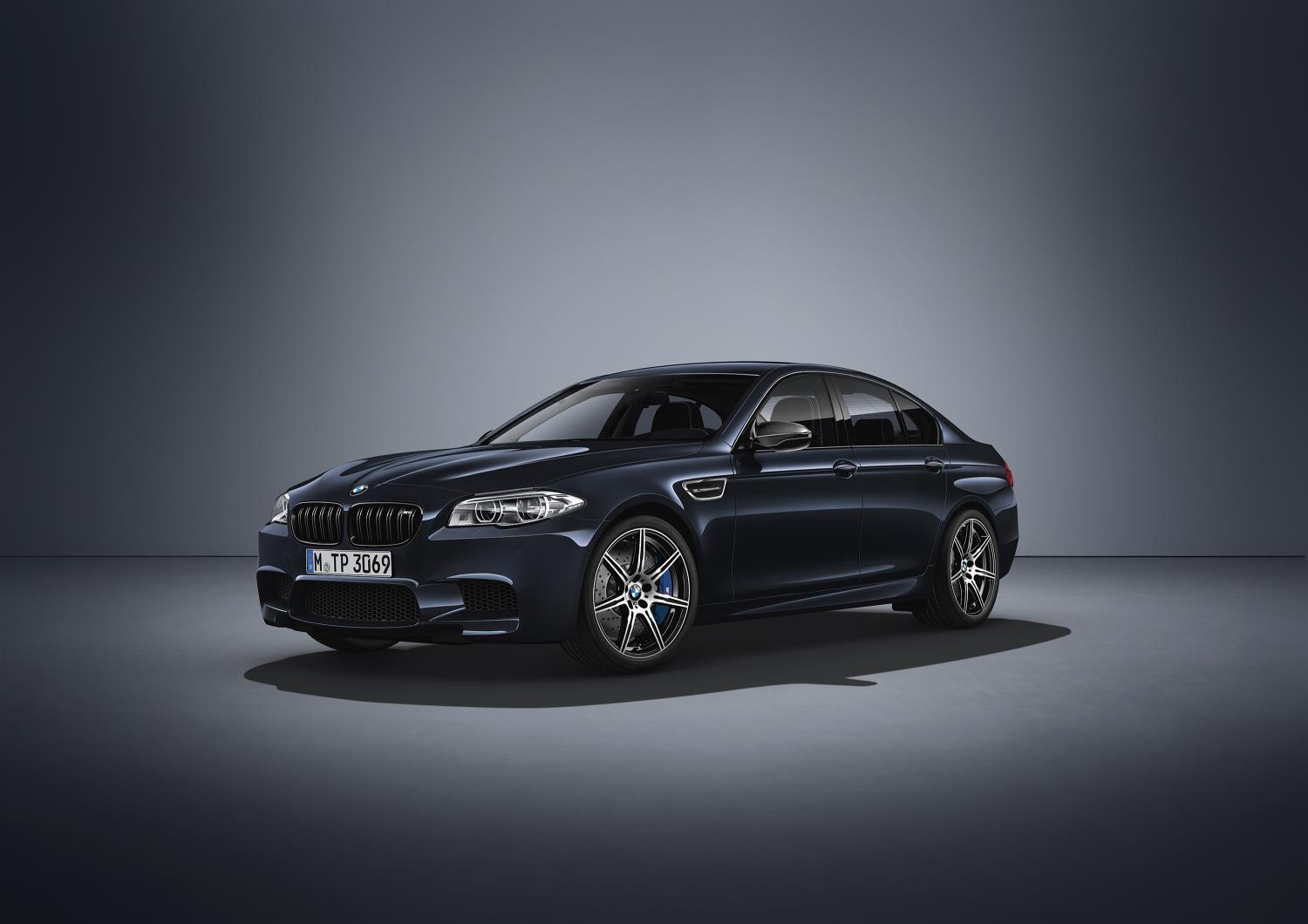 BMW выпустил F10 M5 Competition Edition