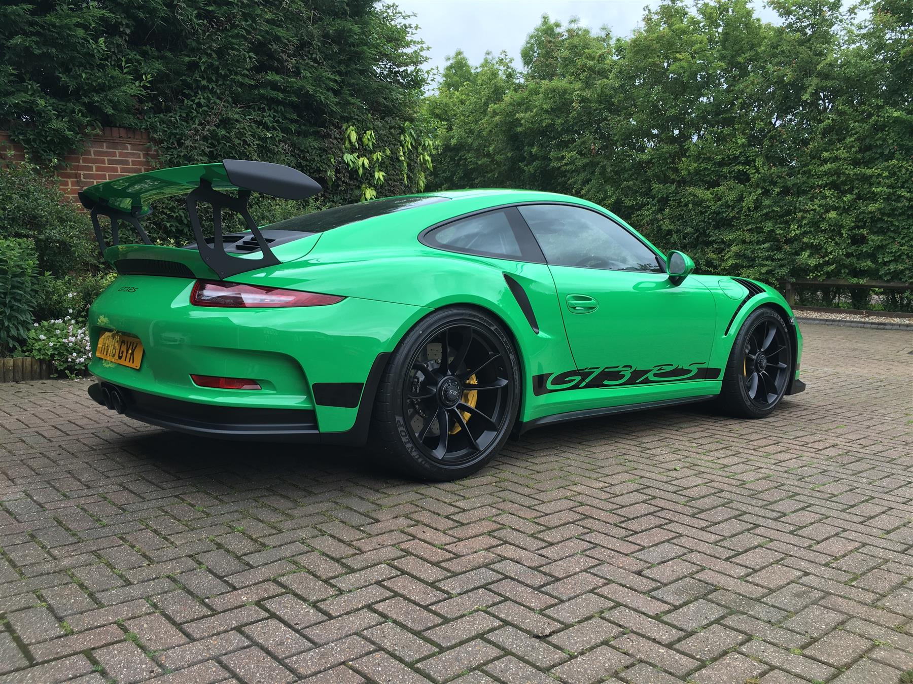 porsche gt3 green