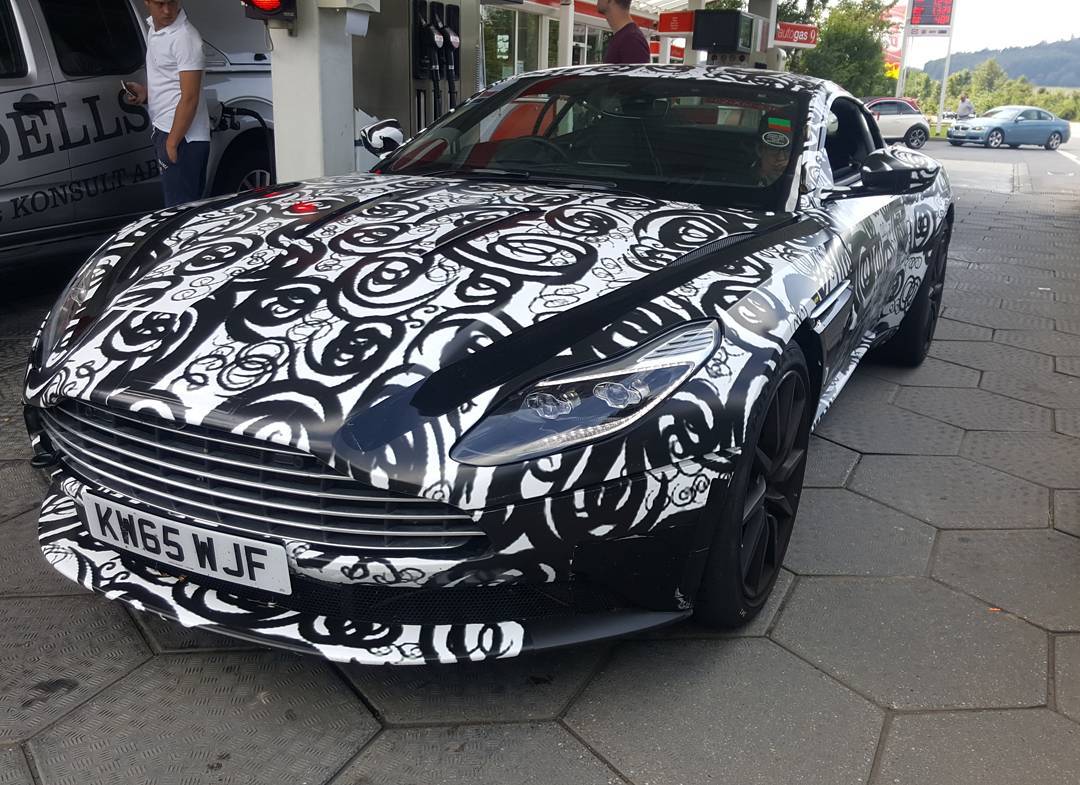 AMG Biturbo Aston Martin DB11 был замечен на Нюрбургринге