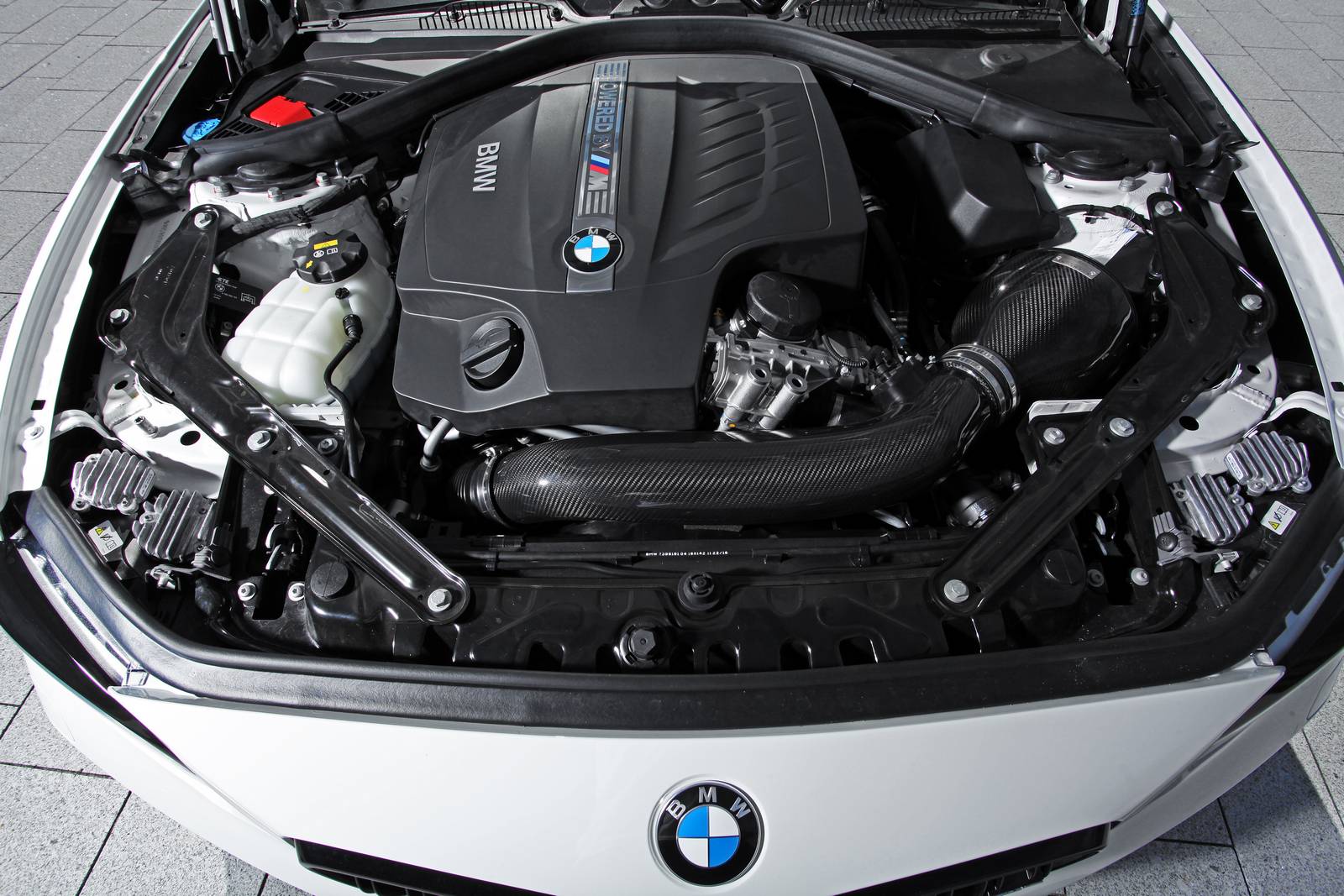 444 л.с. BMW M2 LW от Lightweight