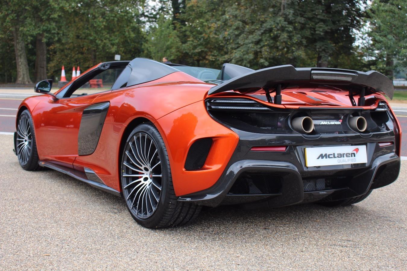 MSO Volcano Orange McLaren 675LT Spider продается за 423,950 фунтов