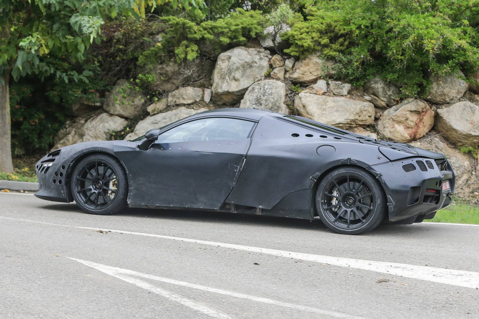 McLaren P14 650S - новые шпионские снимки