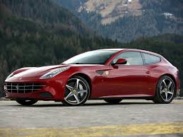 Все автомобили Ferrari получат гибридные установки до 2019