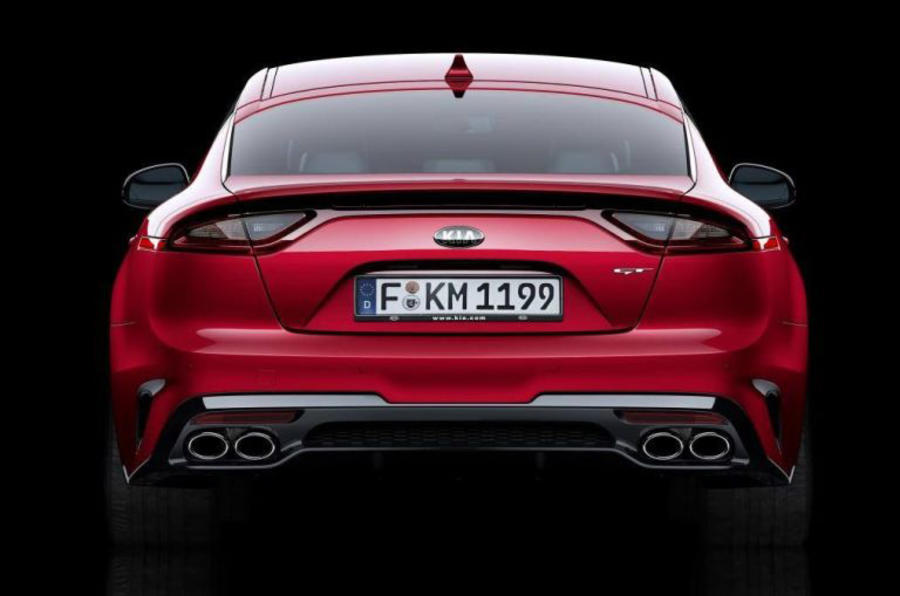 Kia Stinger GT получит 365 л.с. твин турбо V6 и задний привод