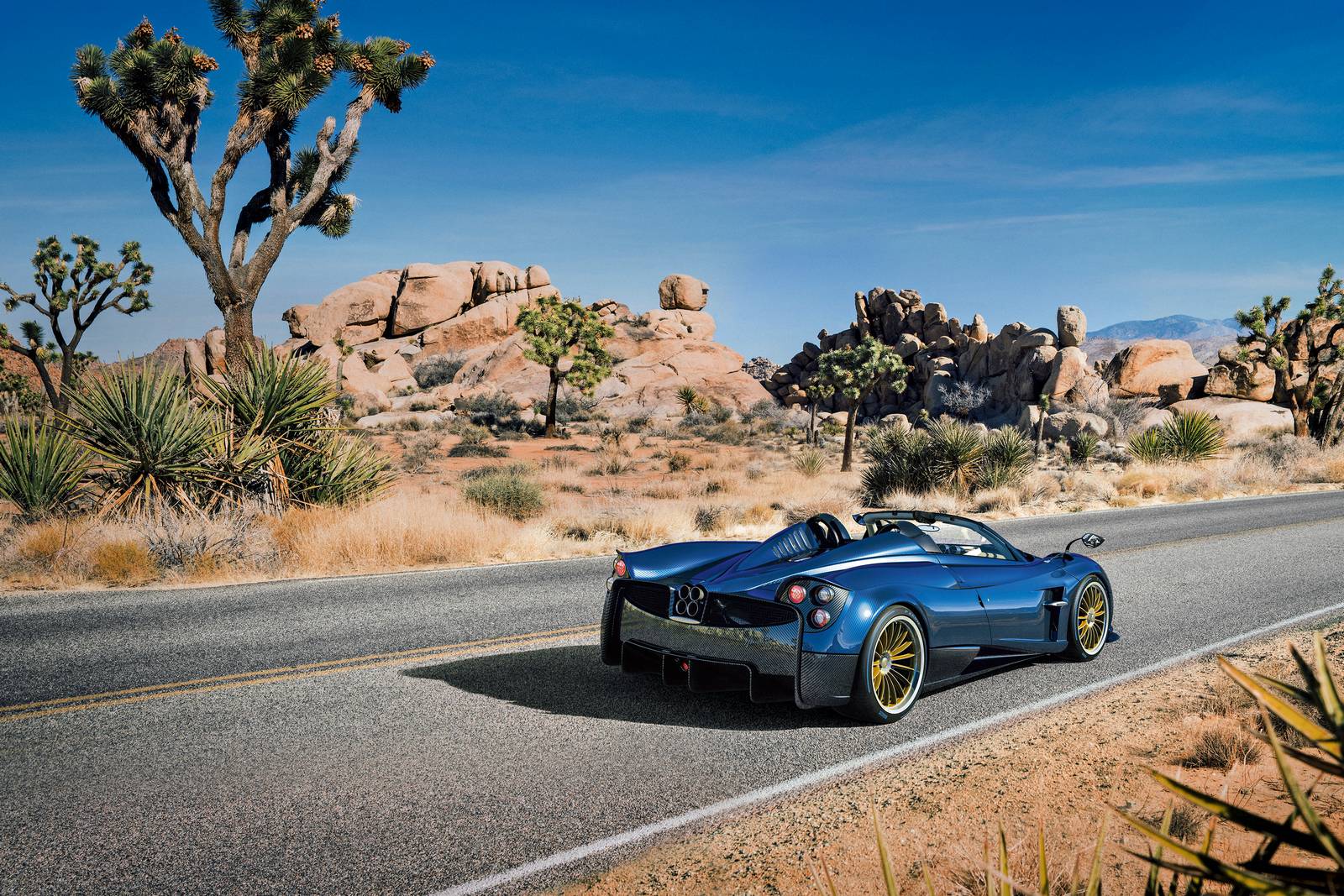 Pagani Huayra Roadster - всего 100 экземпляров и все уже распроданы
