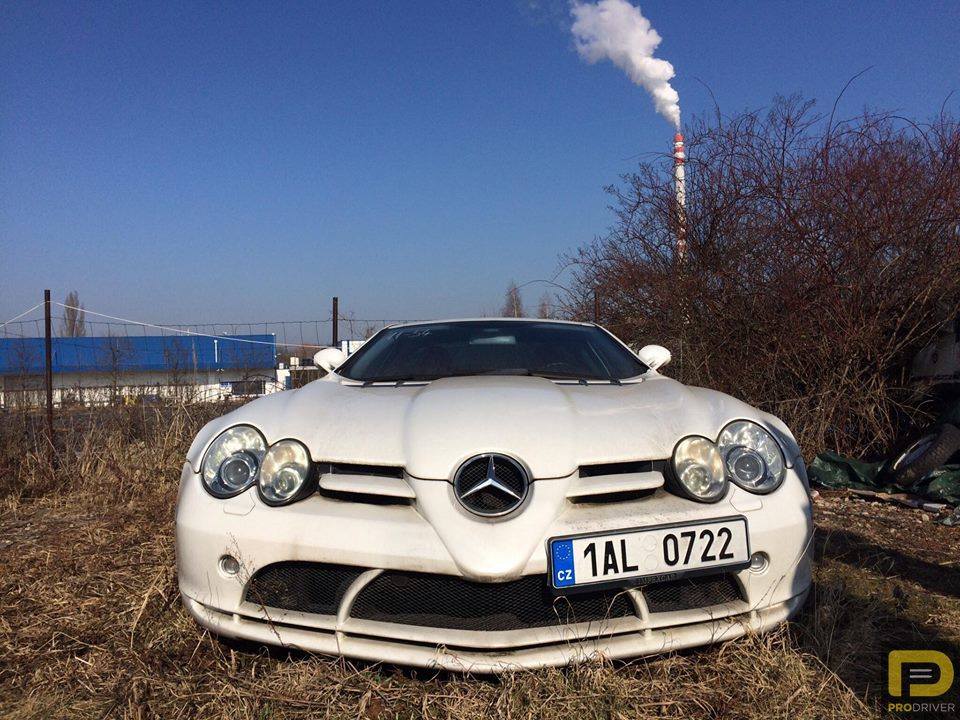 Mercedes-Benz SLR McLaren был забыт в Чехии