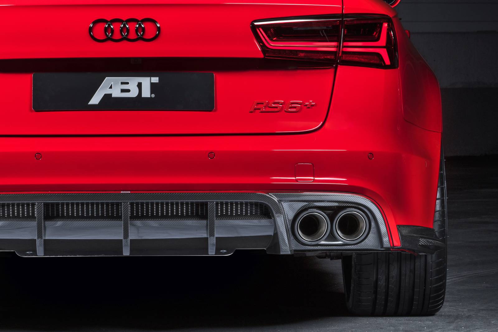 Audi RS6+ мощностью 705 л.с. от тюнинг-ателье ABT