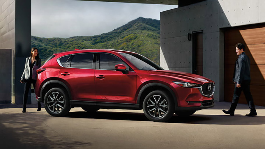 Mazda North American Operations объявила, что новый 2018 CX-5 признан «2018 Top Safety Pick +», т.к. была оснащена системой Adaptive Front-Lightning System. Как вы, возможно, знаете, некоммерческий Страховой институт безопасности дорожного движения (