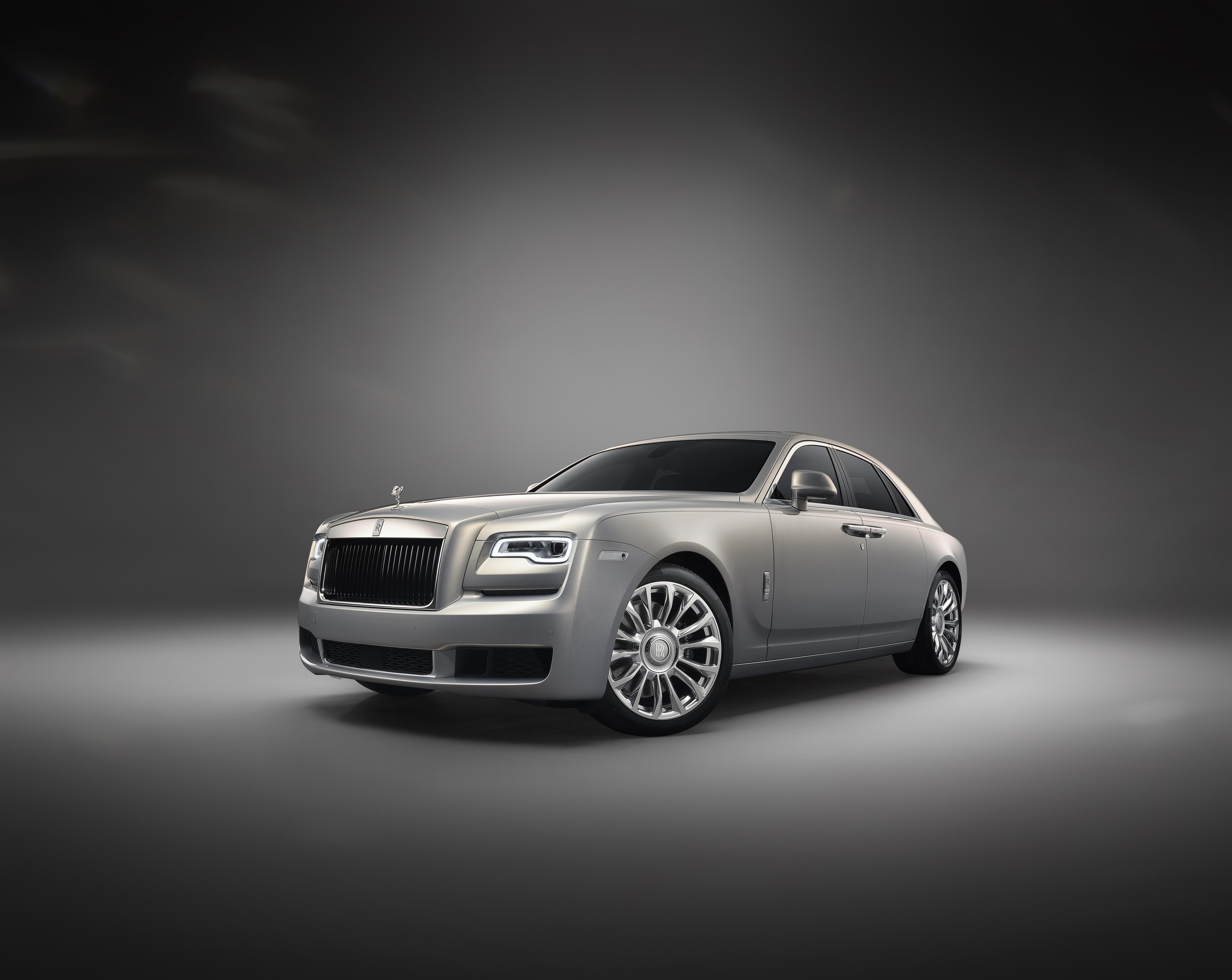 Rolls-Royce представляет коллекцию Серебряный призрак - 35 экземпляров