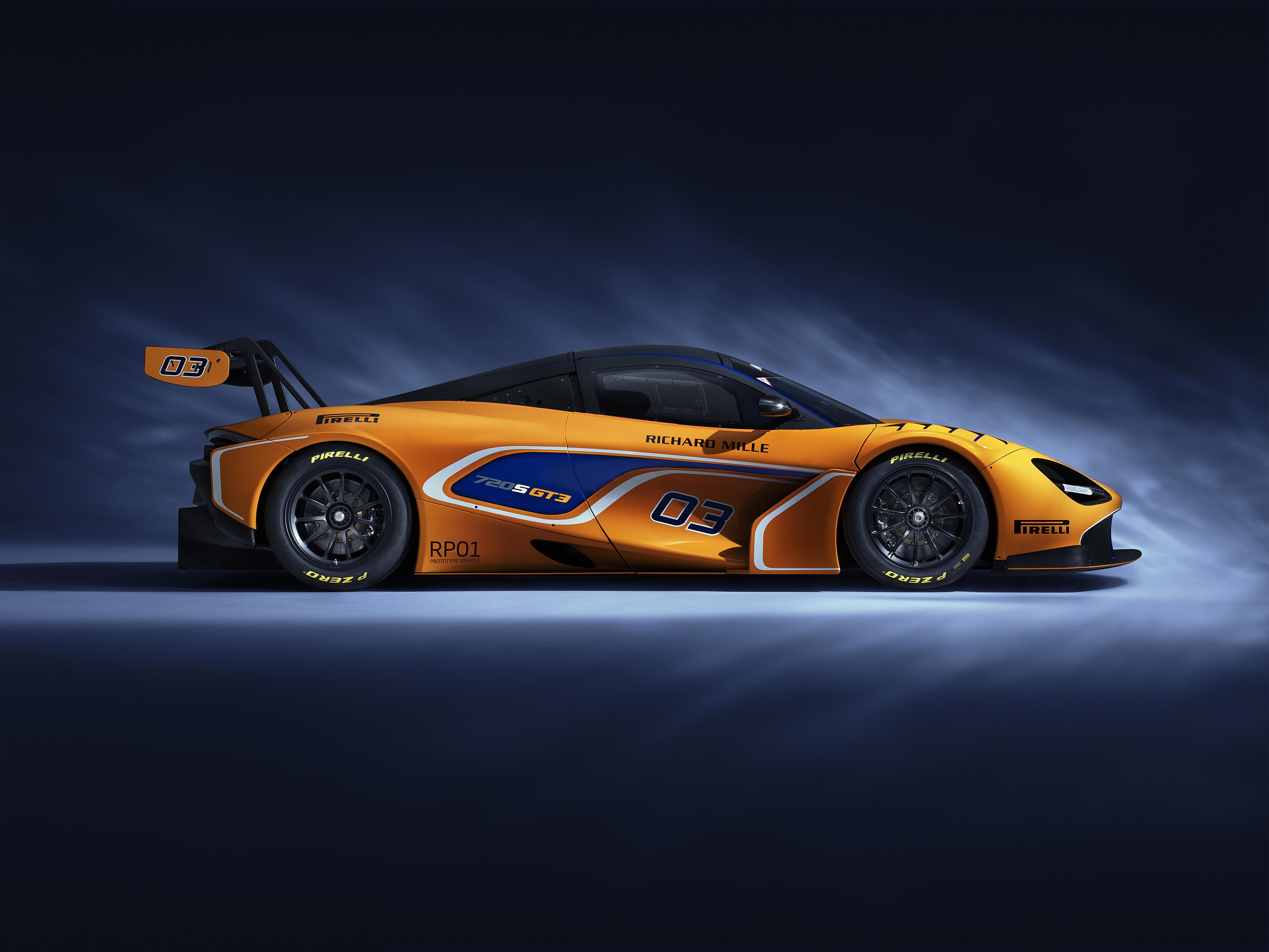 Успешные болиды McLaren GT получат дополнения со следующего года.