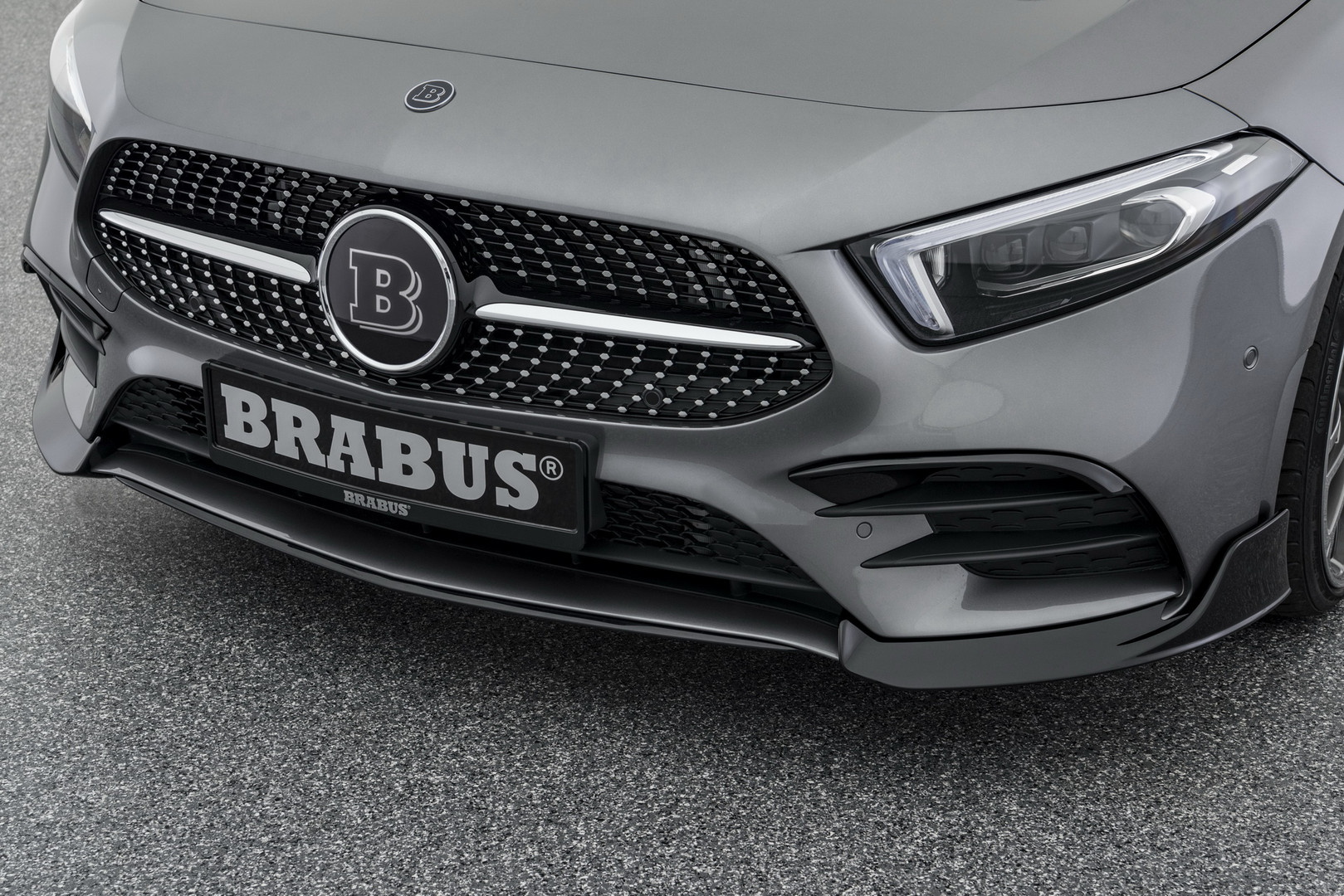 Brabus выпустил свой вариант Mercedes-Benz A-Class