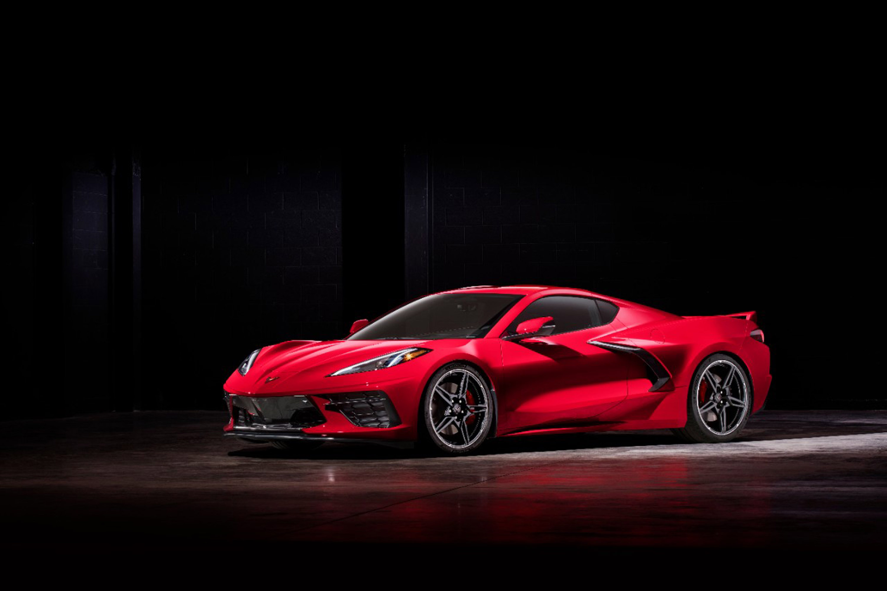 Это двухдневное празднование будет включать в себя несколько событий, в том числе здесь будет представлен новый Corvette Stingray 2020 года, будет организован VIP-прием, эксклюзивное ралли Corvette и пройдет автосалон Corvette.