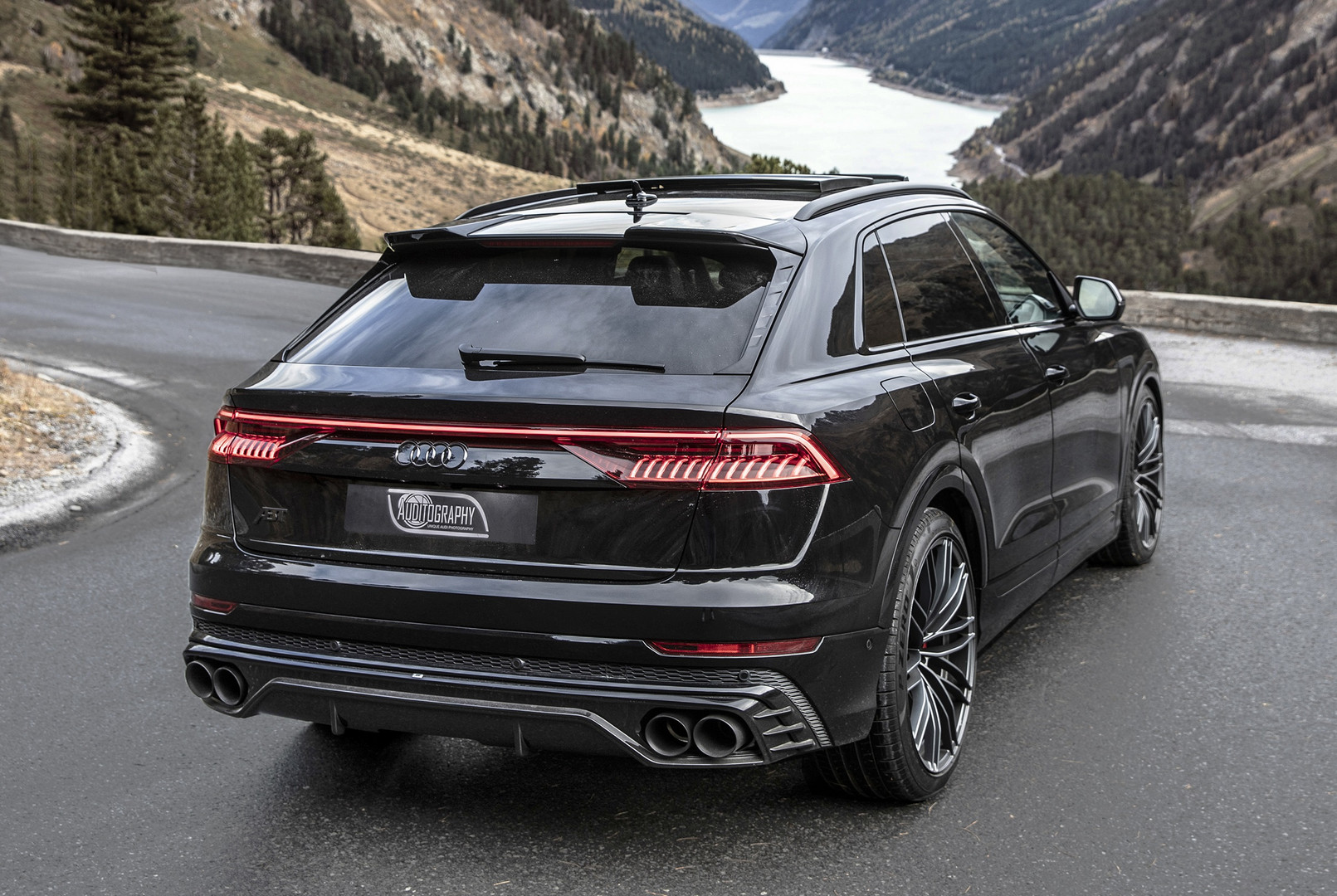 ABT предлагает вам свою последнюю версию, основанную на Audi SQ8 TDI. Мощность и косметические настройки – главные преимущества обновленной серии!