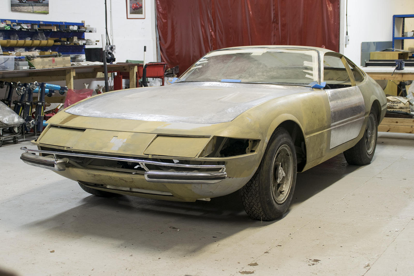 Восстановление этого классического Ferrari Daytona станет нашим проектом  мечты