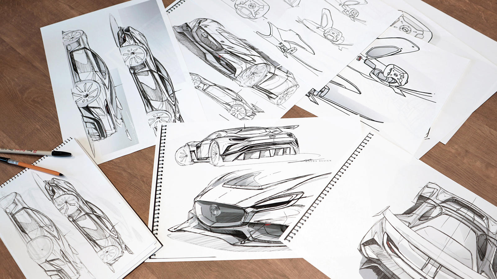 Mazda RX-Vision Concept, выпущенная еще в 2015 году, может быть самым привлекательным дизайном, когда-либо выпущенным Mazda, настолько, что энтузиасты отчаянно хотят, чтобы компания внедрила концепцию в производство под названием RX-9. Хотя это не се