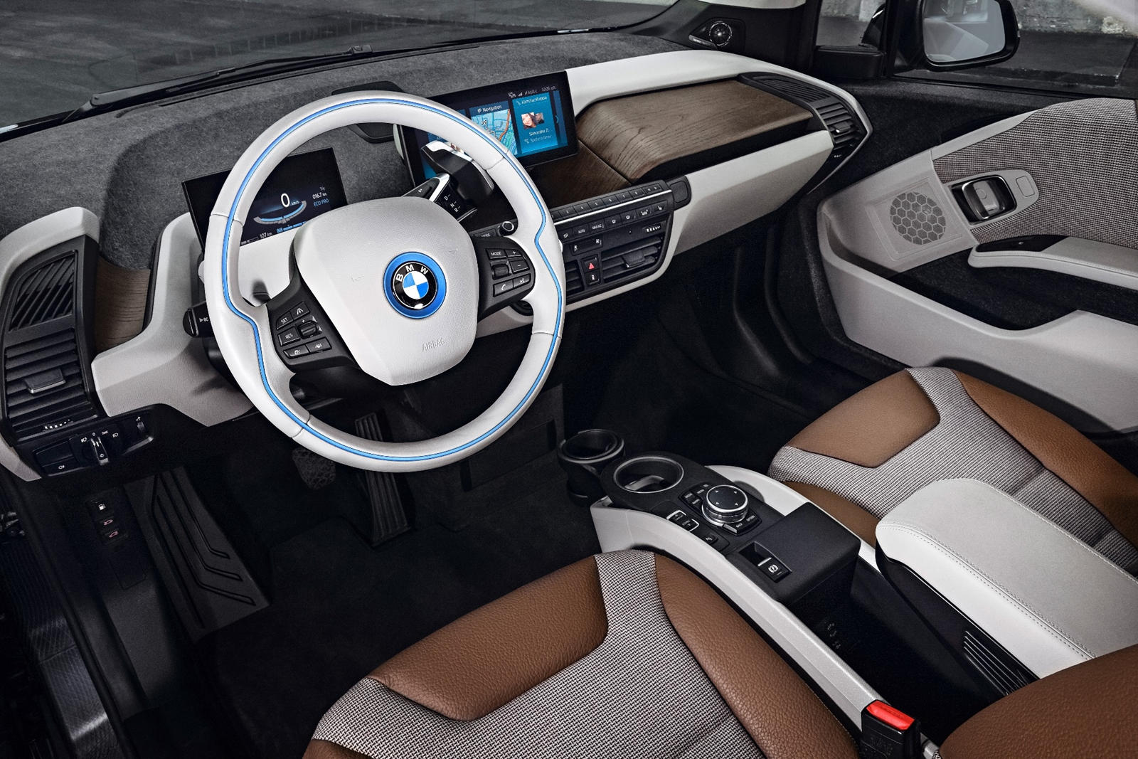 BMW готовится к двойному увеличению производства i3