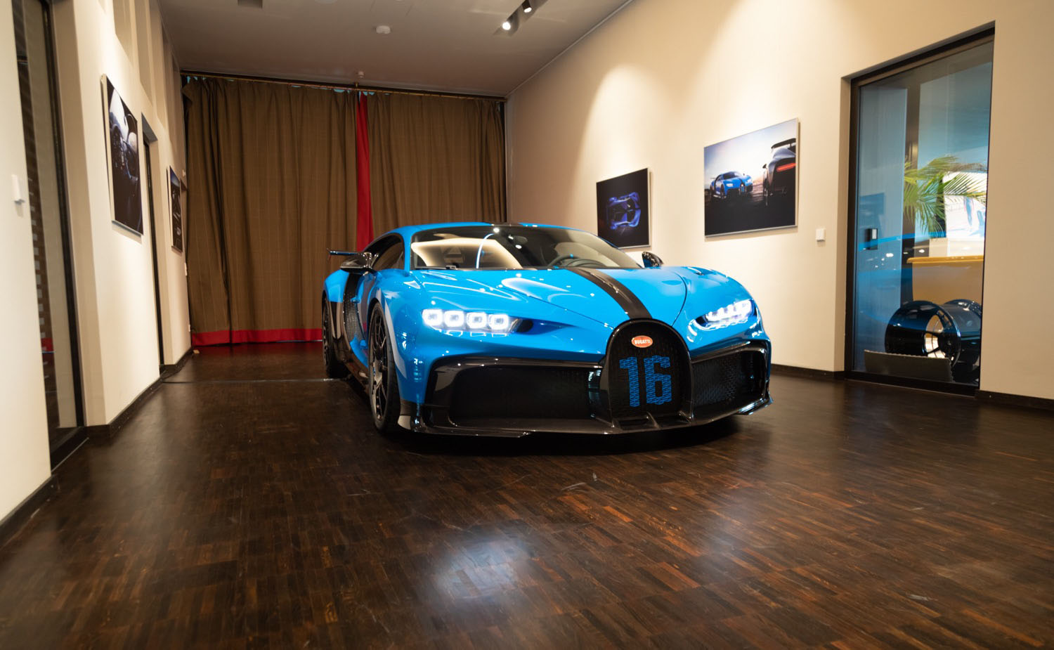 Мы более пристально посмотрели на новый Bugatti Pur Sport!