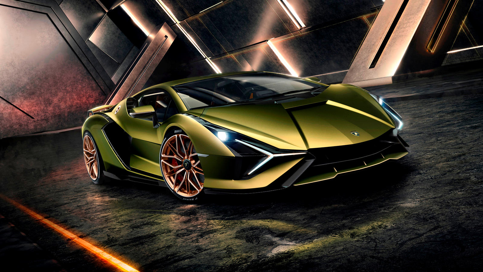 Несколько дней назад мы сообщили, что Lamborghini планировал что-то захватывающее на этой неделе. Итальянский автопроизводитель давал нам не слишком много информации, за исключением одного неясного тизер изображения, которым он поделился в социальных