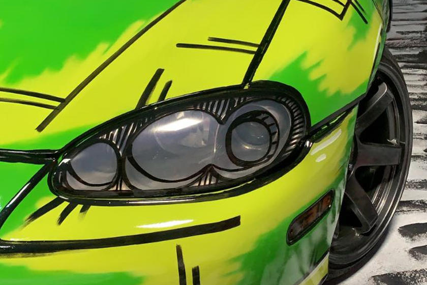 Художник-граффити Кайл Брайс Монтейро, известный под псевдонимом «KBMER», несколько дней назад поразил нас своей индивидуальной окраской для Nissan 350Z, добавив совершенно иное измерение внешнему виду спортивного автомобиля благодаря его дизайну, сд