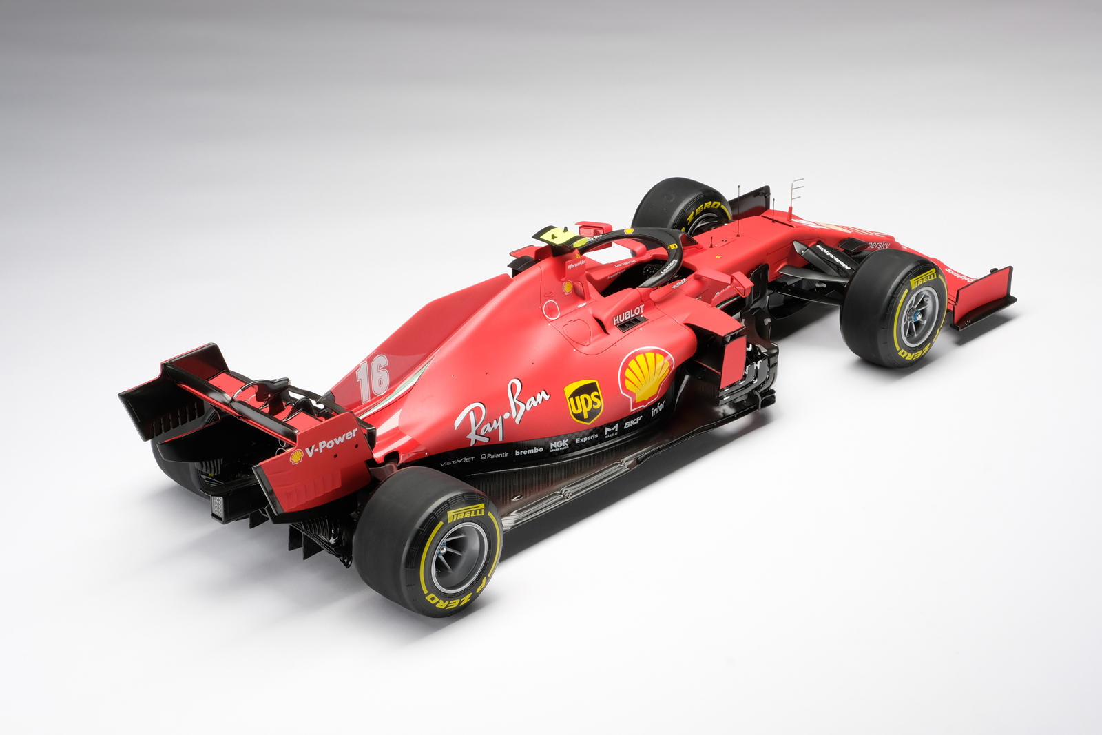 У этой модели автомобиля Ferrari F1 сумасшедшая цена