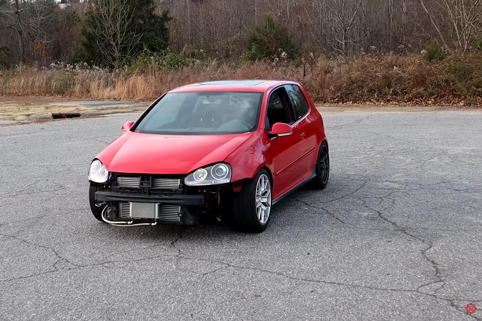 Этот RWD Volkswagen Golf GTI - машина для пончиков