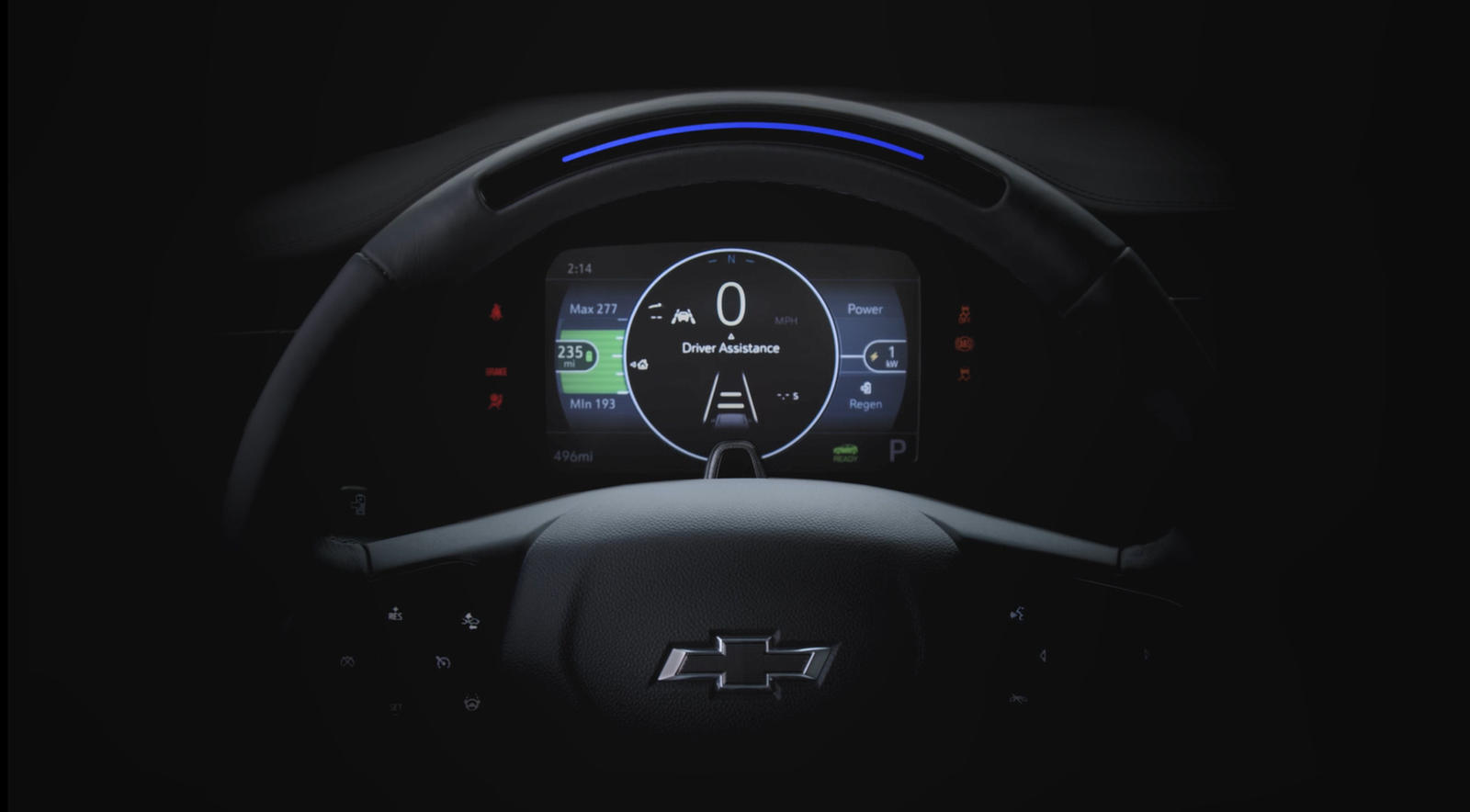 Chevy выпустил короткое видео вместе с неподвижным изображением, показывающее анимацию запуска в новом Bolt EUV с Super Cruise. 12-секундный ролик показывает, что рулевое колесо светится красным, затем синим, а затем зеленым светом во время последова