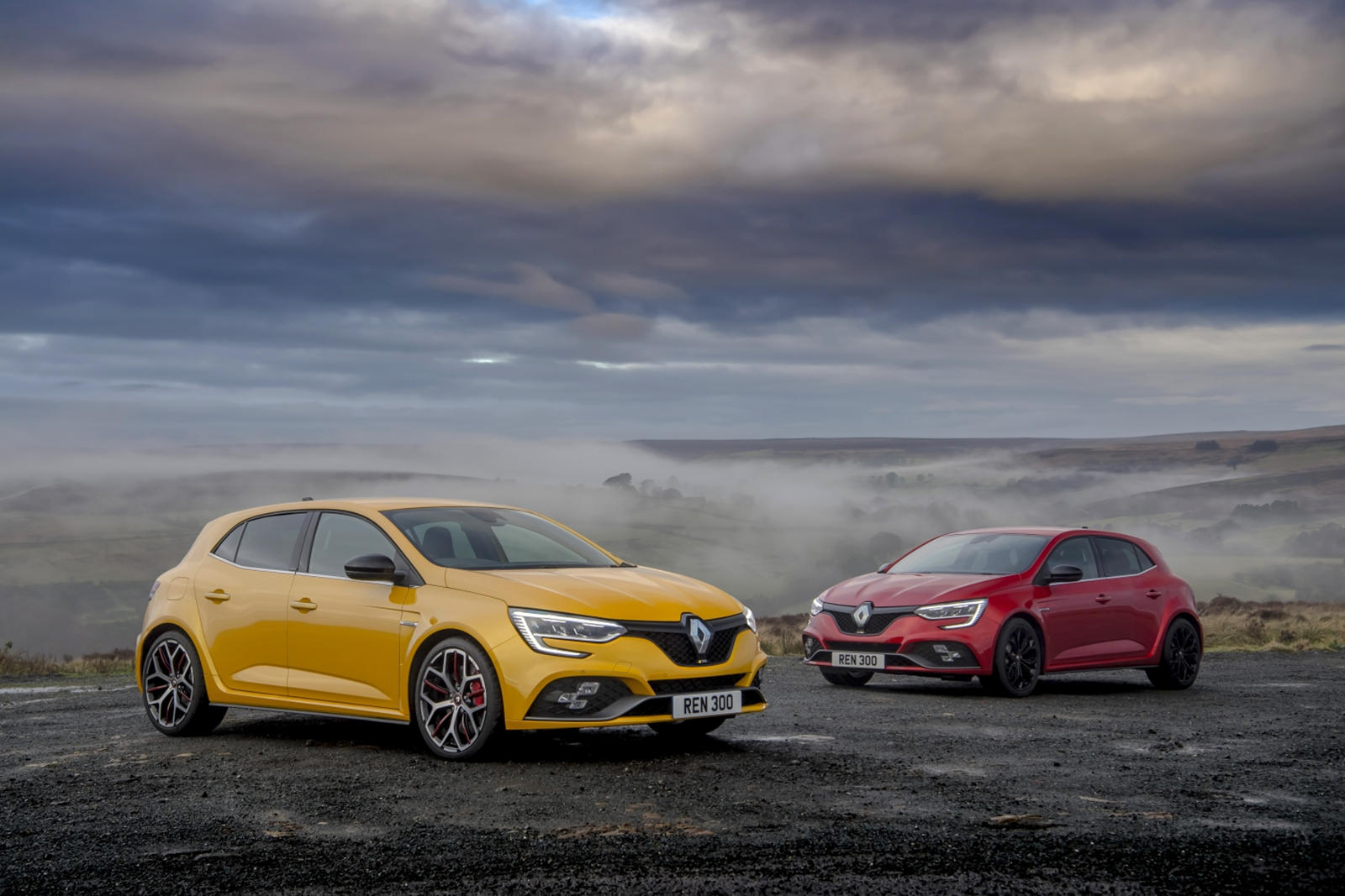 Хотя эти высокопроизводительные Renault никуда не денутся, в этом месяце они будут переименованы; Renault Sport Cars станет Alpine Cars. Это был важный год для бренда. Ранее в 2021 году было объявлено, что бренд, основанный еще в 1955 году, объединит