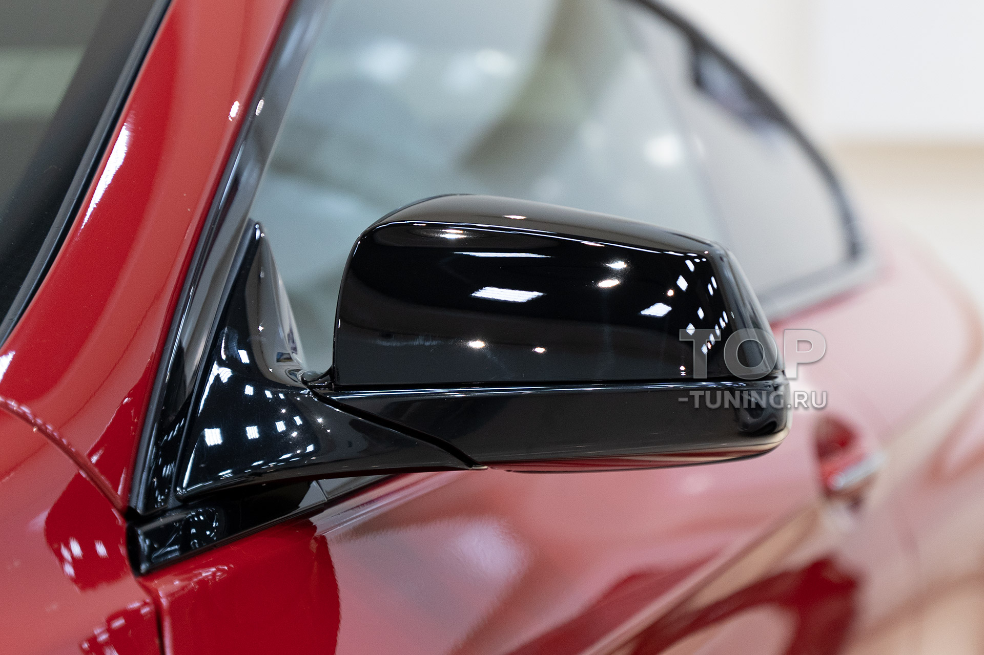Зеркала BMW 6 F13 покрытые черной суперглянцевой  бронепленкой STEK