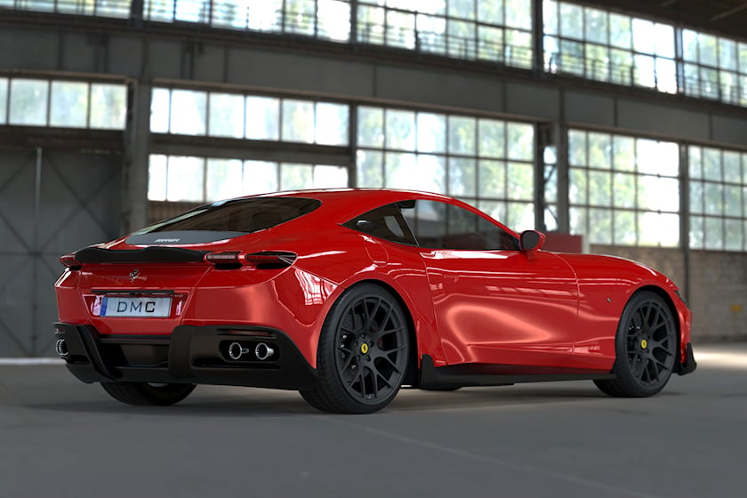 В стандартной комплектации Ferrari Roma не лишен мощности. Его 3,9-литровый двигатель V8 с двумя турбинами развивает 611 л.с. и 760 Нм крутящего момента, но DMC извлек дополнительные 88 л.с. и 127 Нм крутящего момента.