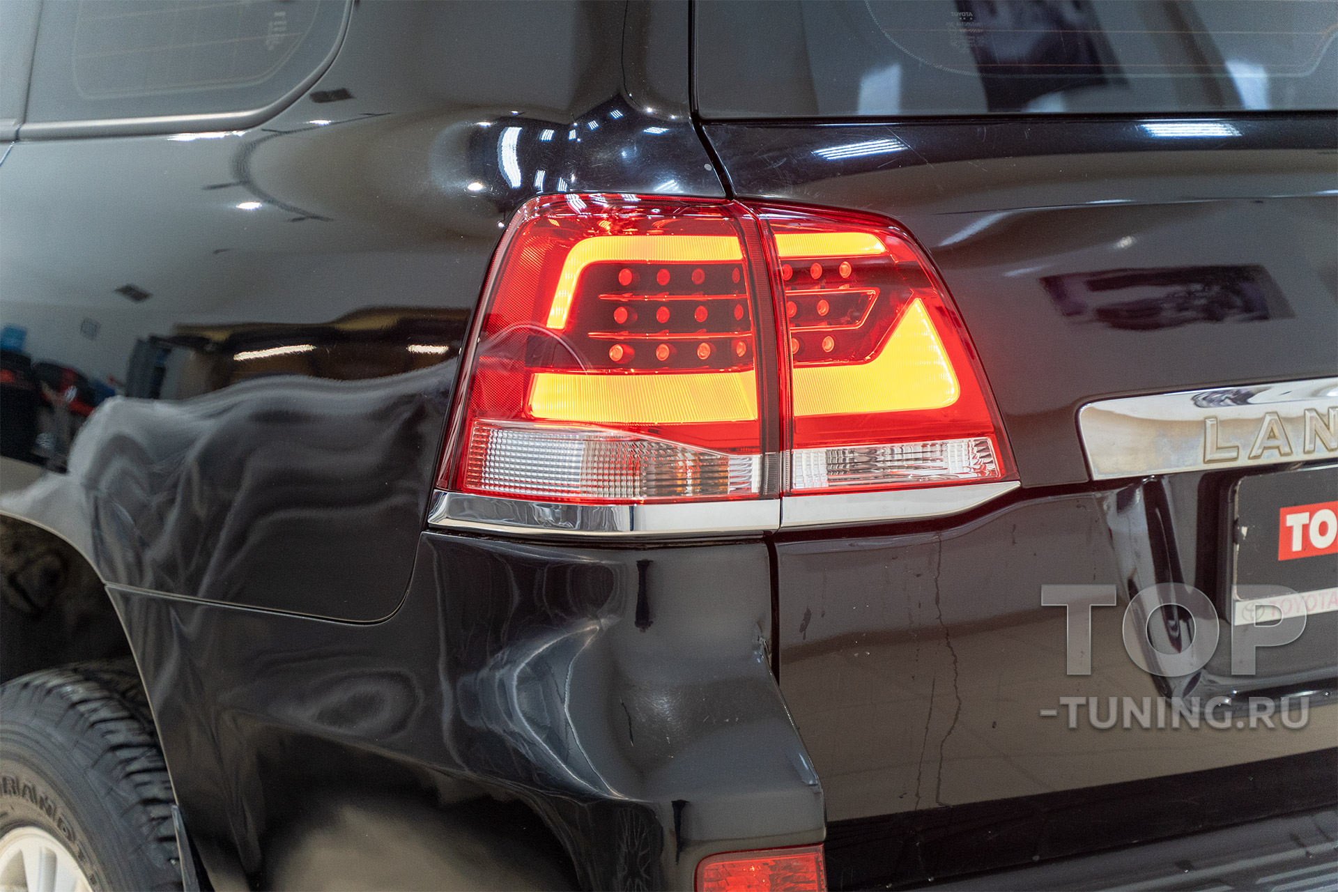 Тюнинг оптики Toyota Land Cruiser 200 – новый дизайн LED