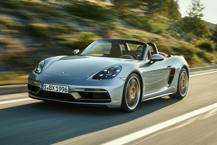 Porsche Boxster и Cayman станут электрическими к 2025 году