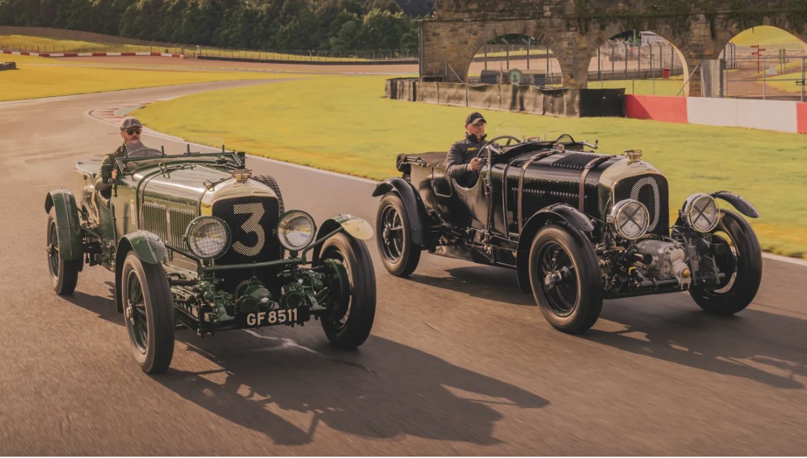 В руках Bentley Boys — группы состоятельных гонщиков, участвовавших в гонках на различных моделях Bentley с середины 20-х годов до 1930 года, — Speed Six стал очень успешным. Его наиболее значительными достижениями были победы в гонках «24 часа Ле-Ма