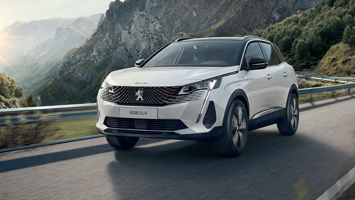 Peugeot находится в процессе обновления своей линейки новыми комплектациями Active Premium+ и Allure Premium+, и теперь настала очередь моделей 3008 и 5008