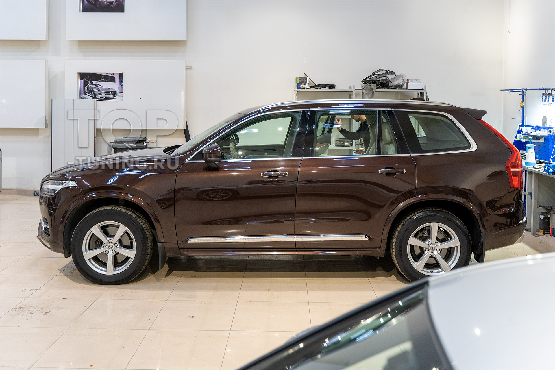 XC90 SPA – тонирование задней полусферы пленкой 15% в Топ Тюнинг Москва