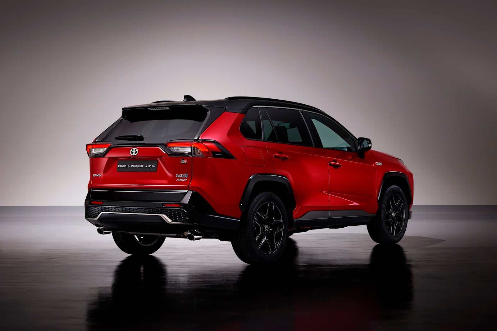 GR Sport обновил Toyota RAV4