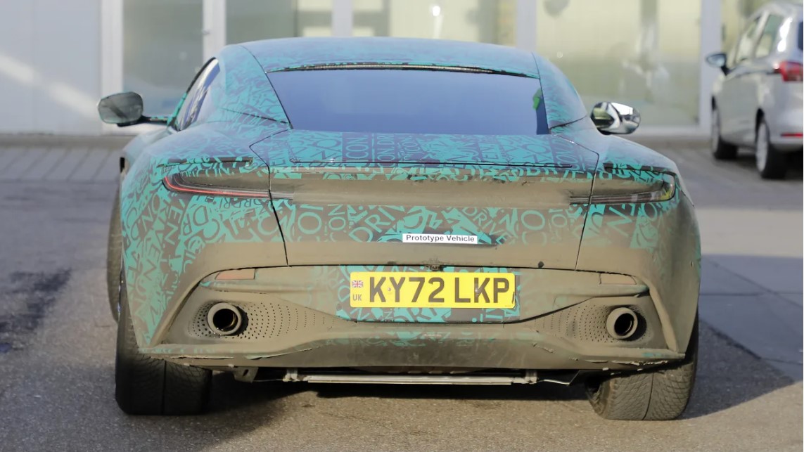 Новый Aston Martin DB11 с фейслифтингом находится в разработке