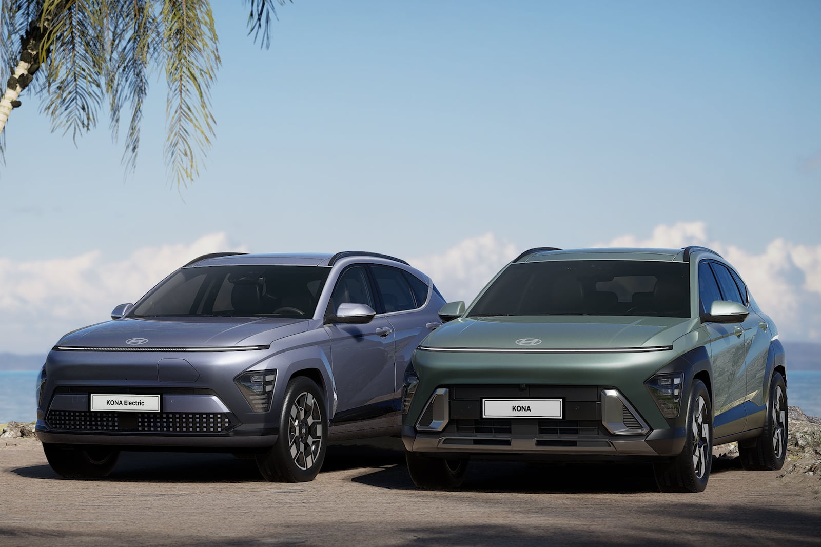 Kona также будет предлагаться как гибридный и полностью электрический автомобиль. Hyundai пока не раскрывает дополнительных подробностей об электромобиле, но отмечает, что гибрид для корейского рынка будет использовать «специально откалиброванную» 1,