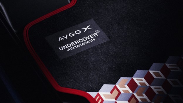 Представлено лимитированное издание новой Toyota Aygo X Undercover