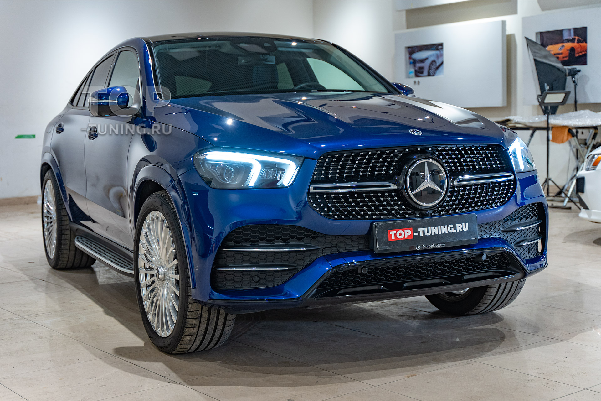 Замена серых вставок в бамперах MB GLE Coupe C167 на черные, под ключ в Топ  Тюнинг