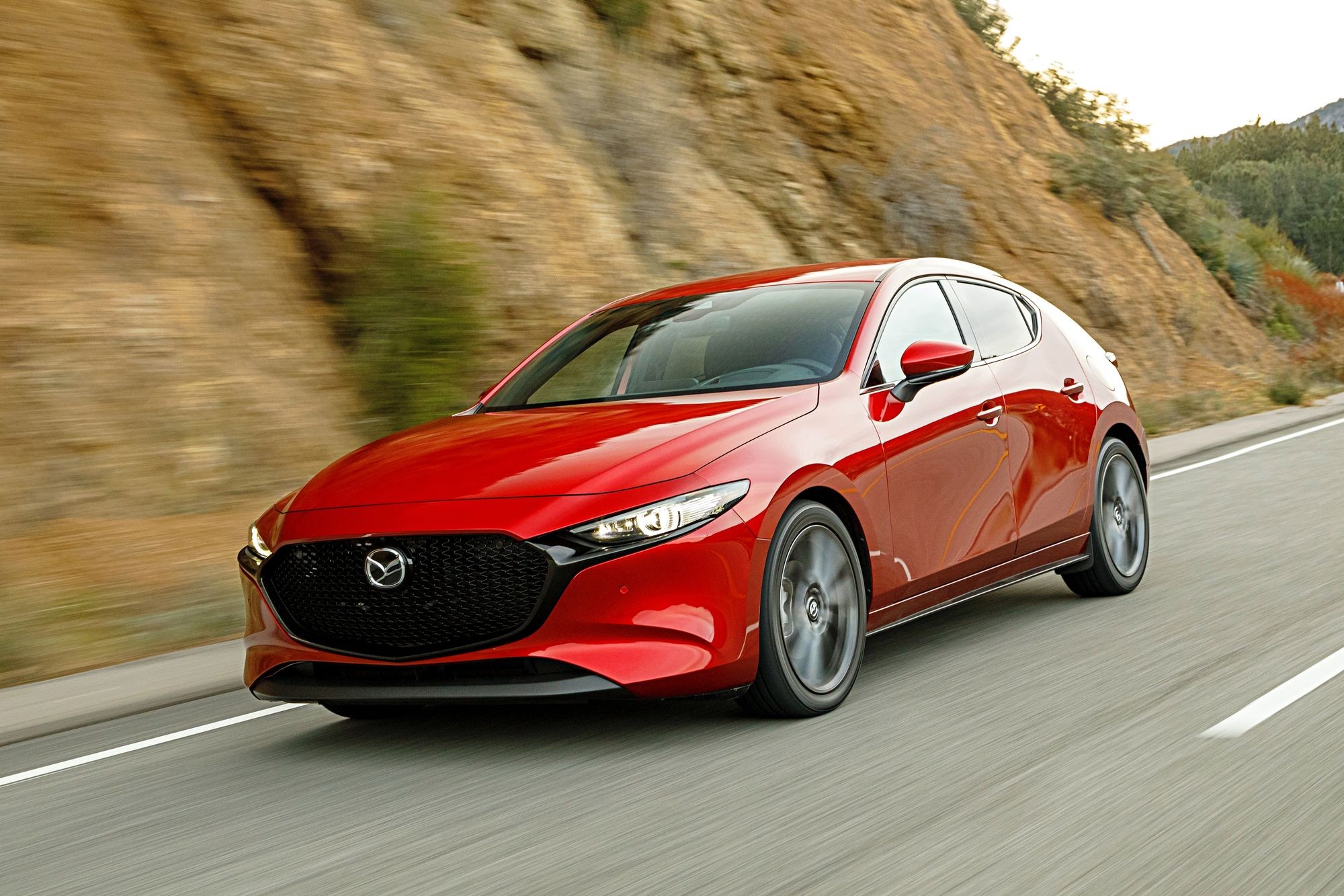 Обновления 2024 Mazda 3 сосредоточены на технологиях