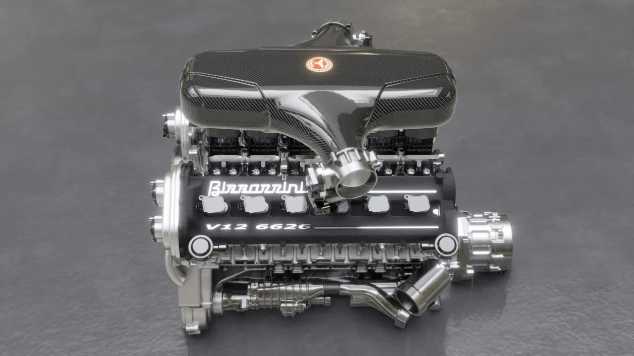 У 5300 GT было передне-среднемоторное расположение двигателя, а у нового Giotto — среднемоторное расположение двигателя, но даже несмотря на разные компоновки, некоторые элементы дизайна были перенесены. На капоте есть двойные дефлекторы, как в стары