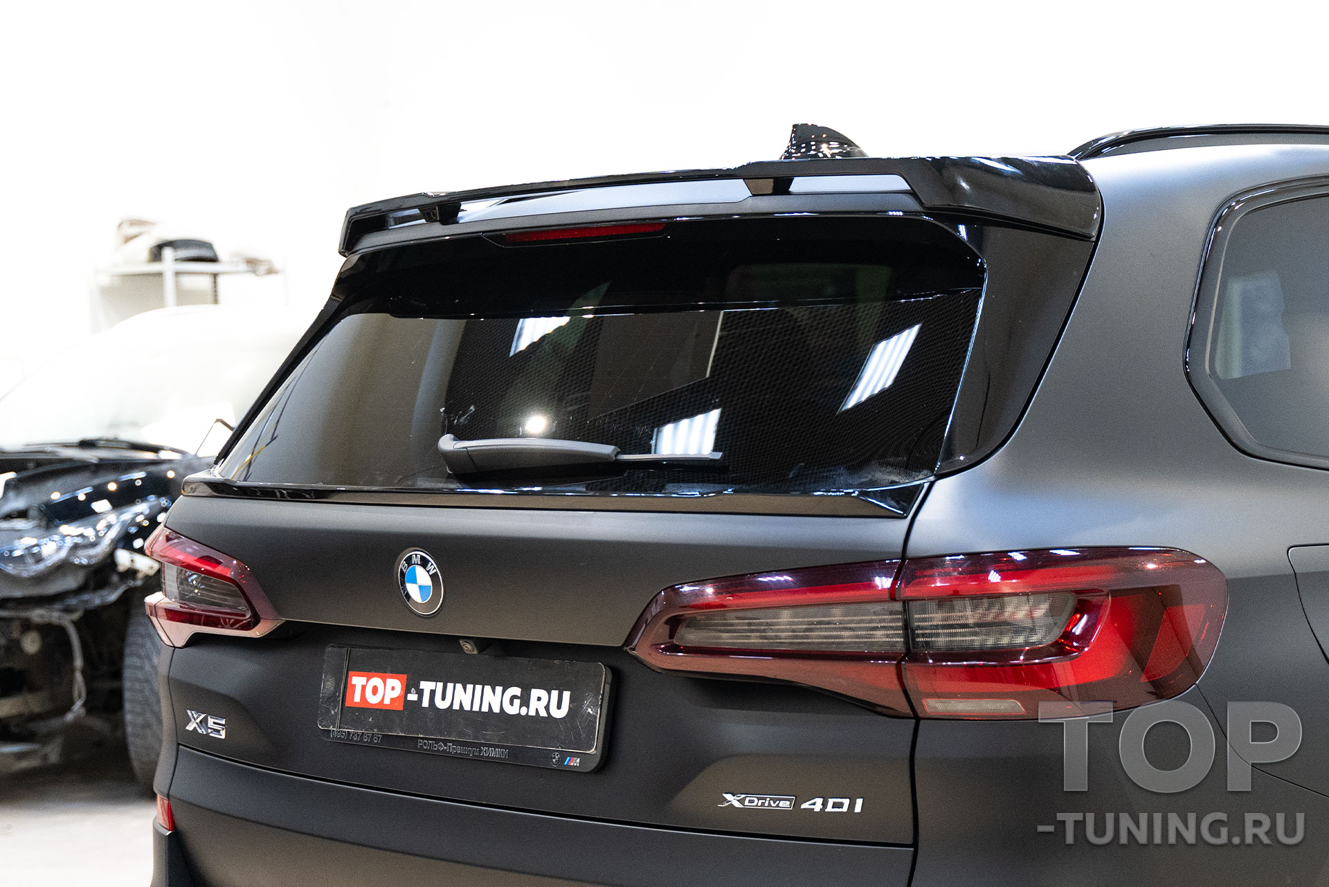 Установка тюнинг-обвеса GT Pro рестайлинг для BMW X5 G05